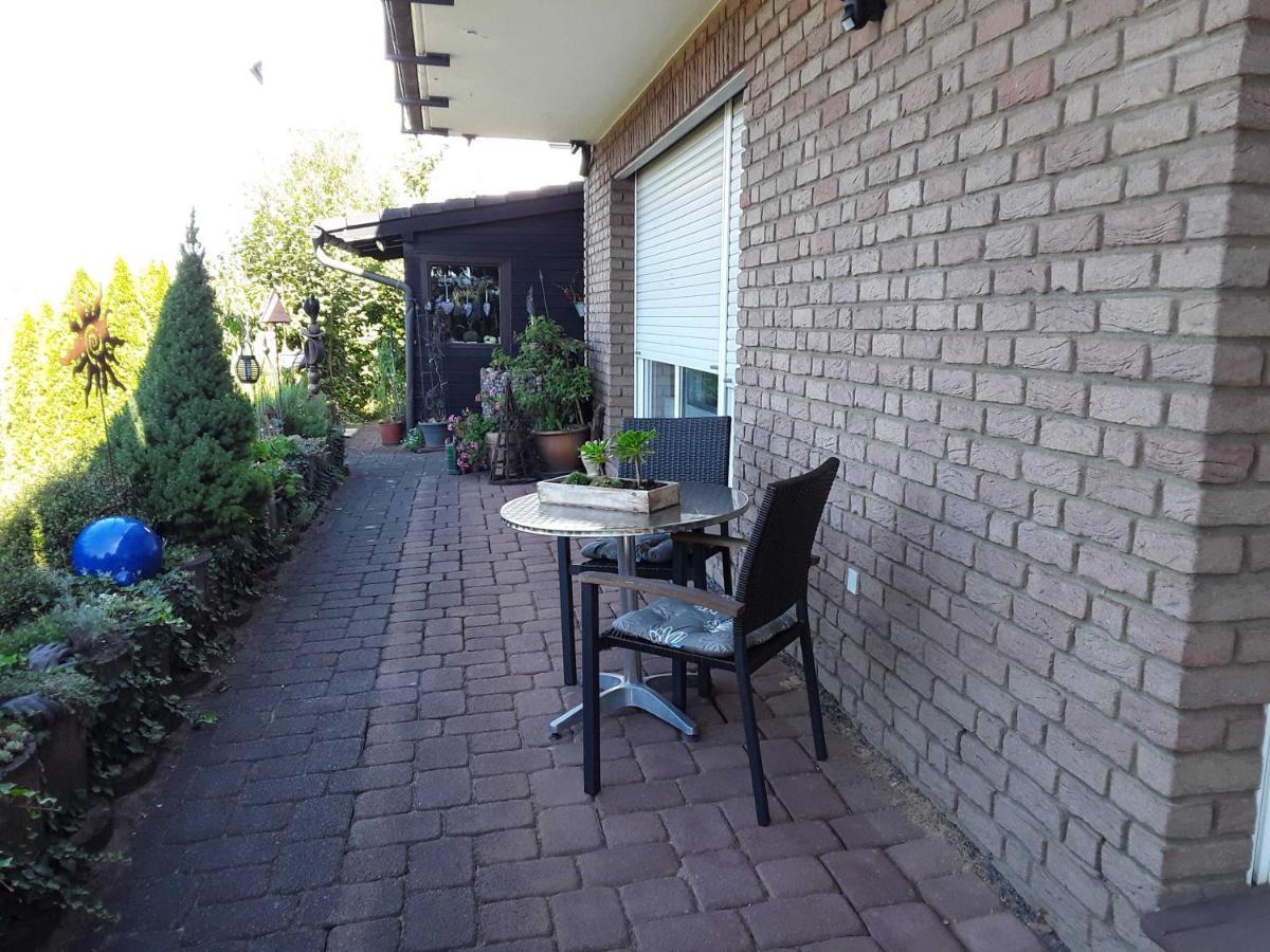 Haus Sonnenblick Appartement Momlingen Buitenkant foto