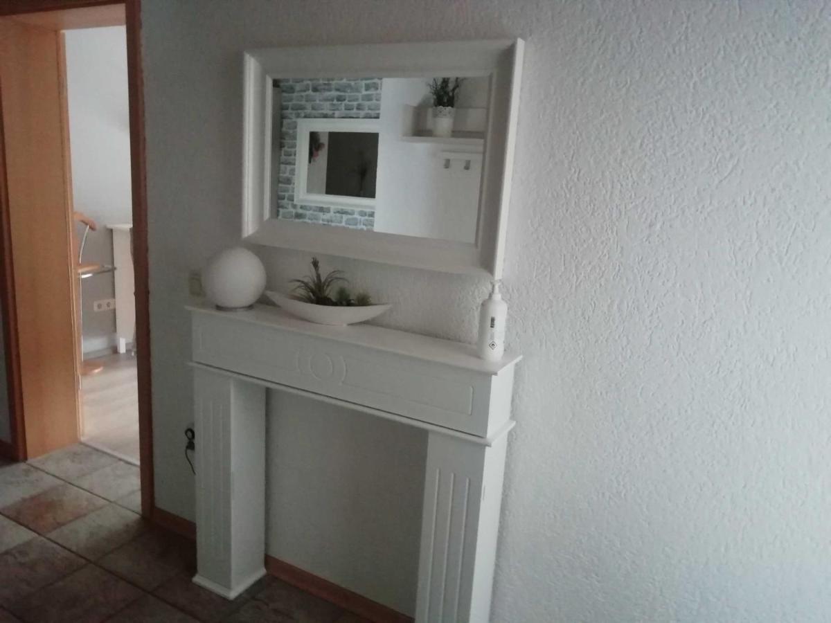 Haus Sonnenblick Appartement Momlingen Buitenkant foto