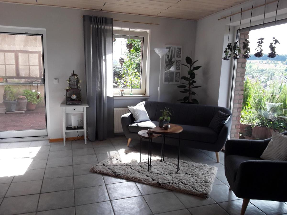 Haus Sonnenblick Appartement Momlingen Buitenkant foto